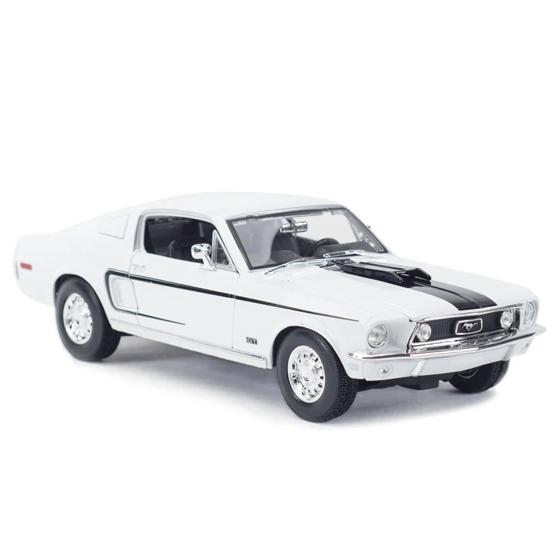 Maisto 1:18 1968 Ford Mustang GT Cobra Jet Sports Car статическое моделирование литые Автомобили