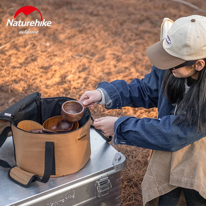 Naturehike Portable Camping Storage Bag 13.7L Big Capacity Travel Sundries Bucket 600D Oxford Cloth Outdoor Equipment Box