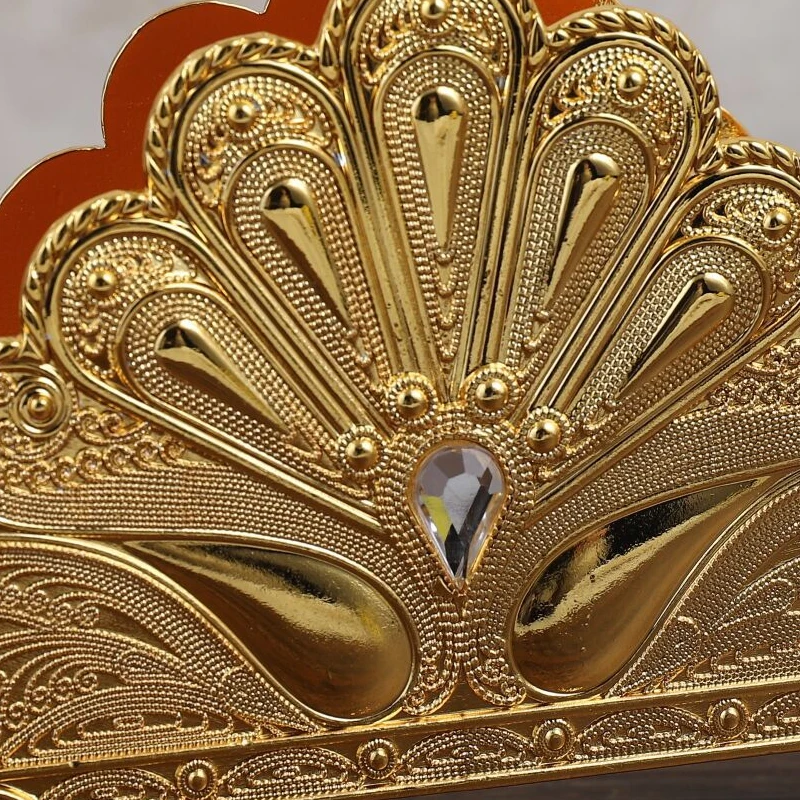 11211530781_2072143039