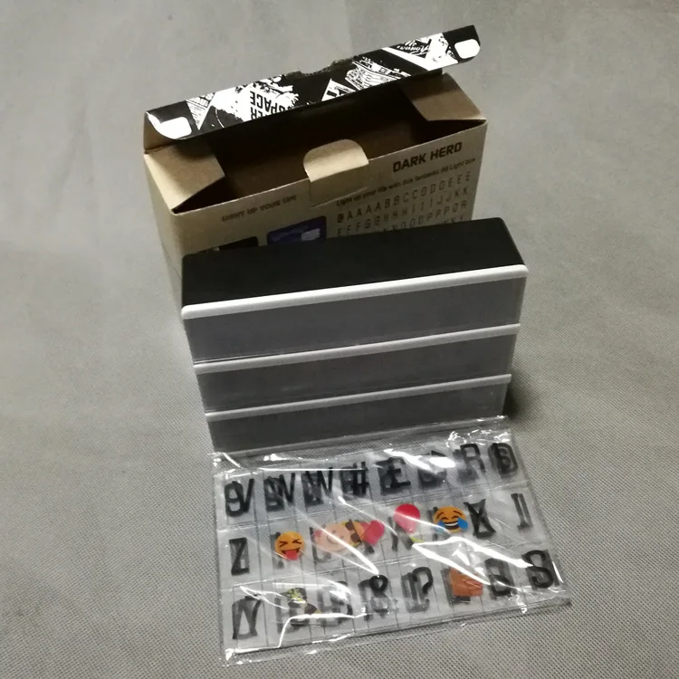 

With ci xing dai USB Port A6 Lettered Combination LED Light Box 90 PCs Lettered Color Expression PCs Message Light Boxes