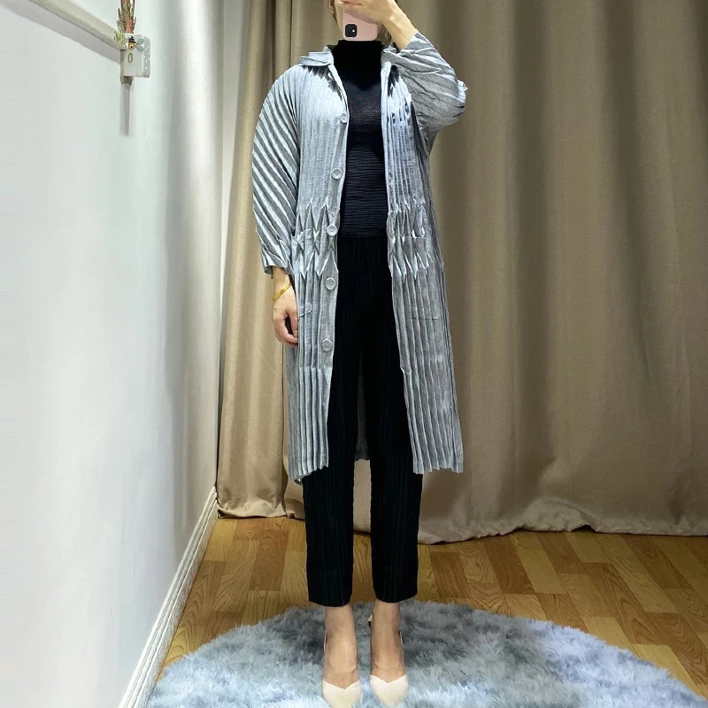 Весенняя Новинка MIYAKE плиссированная ветровка Модный Дизайн однобортный дышащий льняной воротник длинное пальто для женщин