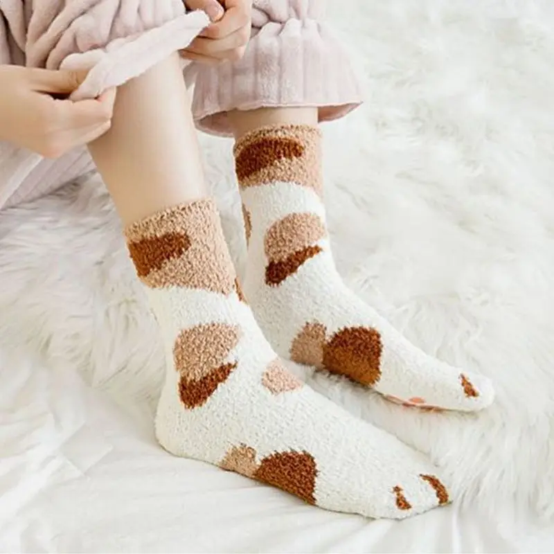 Женские Зимние коралловые домашние тапочки с принтом в виде лап кота и бархатные носки с захватами Y1AC