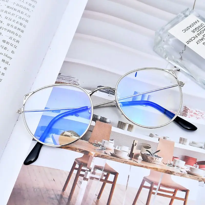 1 шт. корейский модный стиль кошачьи ушки ретро-очки для чтения металлическая рама легкие плоские зеркальные женские очки Новое поступление