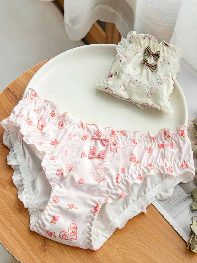 Teen Silk Panty Pics