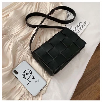 

Ladies Leather Cassette Belt Bag Wide Woven Effect Messenger Bag Fashion Designer Shoulder Messenger Bag Women Handbag and Purse