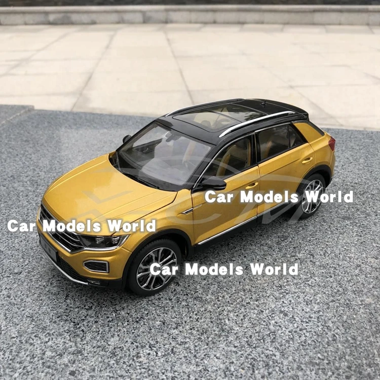 Литая под давлением модель автомобиля для T-ROC(золото/черный) 1:18+ маленький подарок
