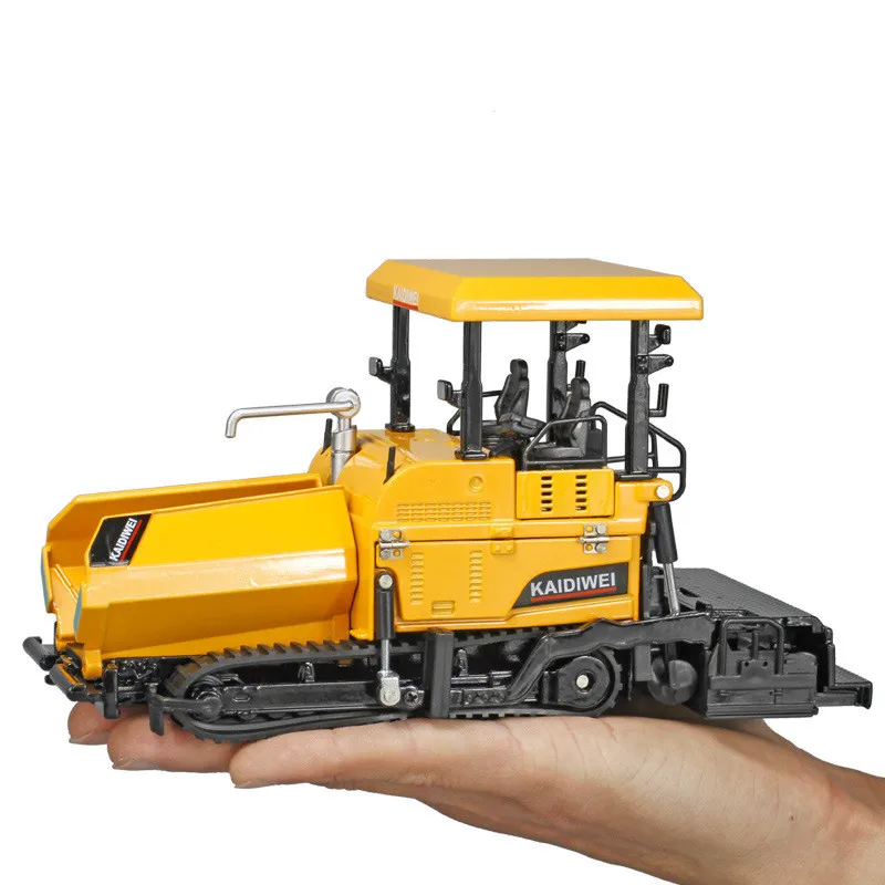 1:40 alloy engineering car paver model,road paving machine toys,exquisite children\'s toys,free shipping