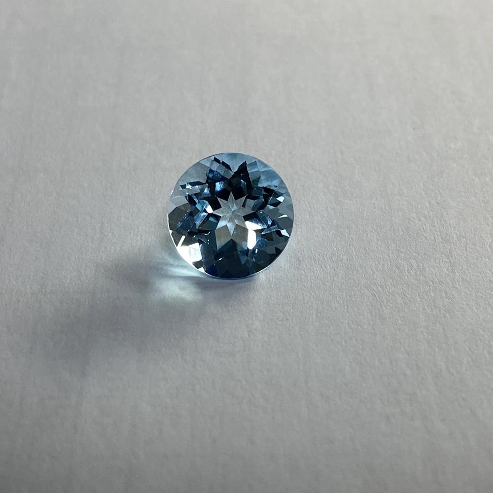 Round shape brilliant cut 8mm 2.3 carats natural sky blue topaz gemstone for jewelry making