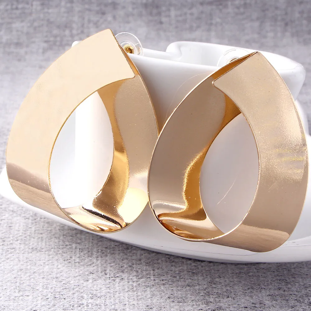 2 Trendy Irregular Sequins Metal Geometric Earrings for Women Gold&Silver Simple Punk  Earrings