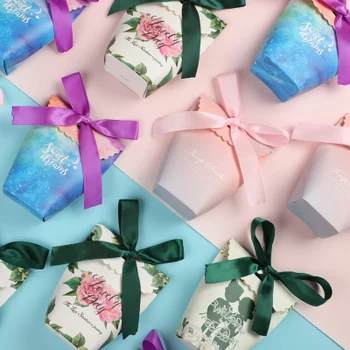 

50 Upscale European Famingos Candy Bag French Thank You Wedding Favors Gift Box Package Birthday Party Favor Bags