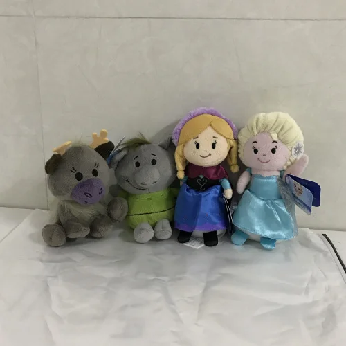 

Small 15cm snow doll Anna elsa Christopher Olaf stuffed child's birthday present