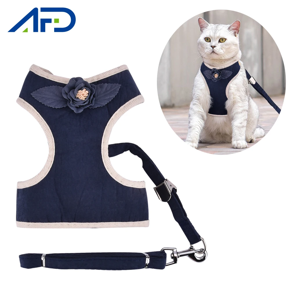 

Pet Harness and Leash Set Cat Harness Chest Belt Collar Traction Rope For Dogs Cat Dress Bow Vest Pet Clothes