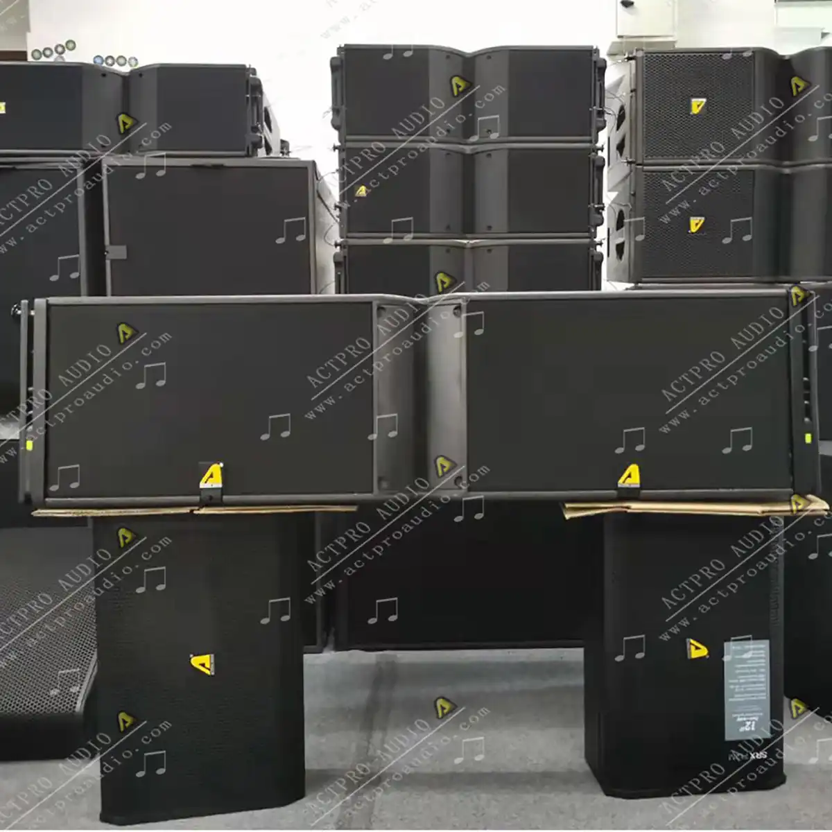 outdoor line array