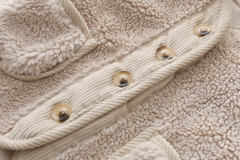 12114184361_938143651