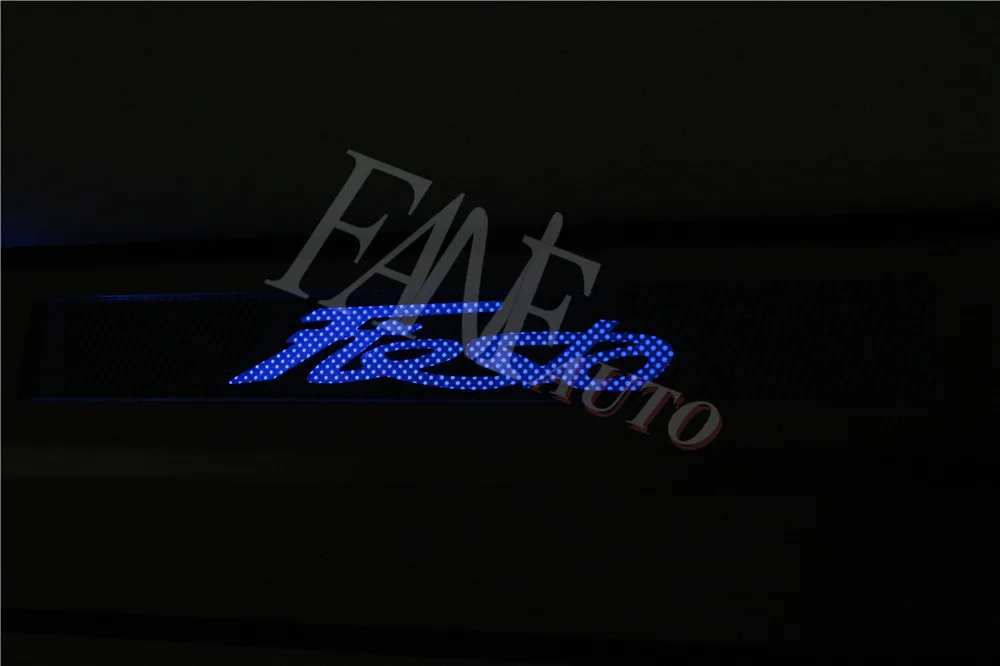 Нержавеющая сталь светодиодные пороги Накладка защита Накладка для Ford Fiesta 2009