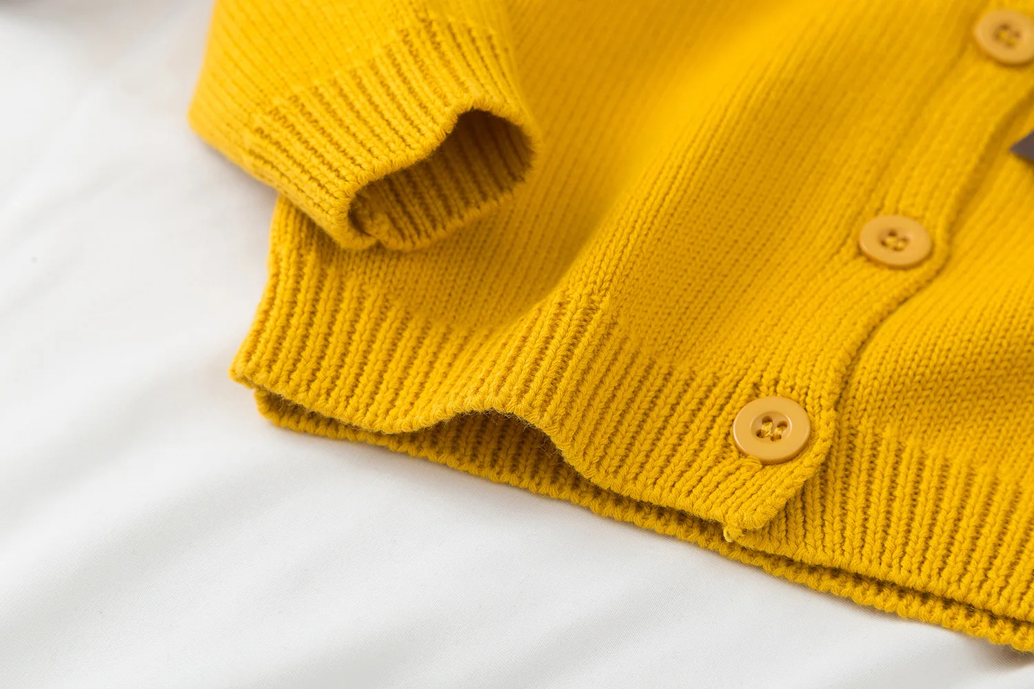 Осенний свитер с рисунком Новинка года; Хлопковый вязаный кардиган для девочек модный детский шерстяной свитер для отдыха Одежда для девочек 1-6 лет