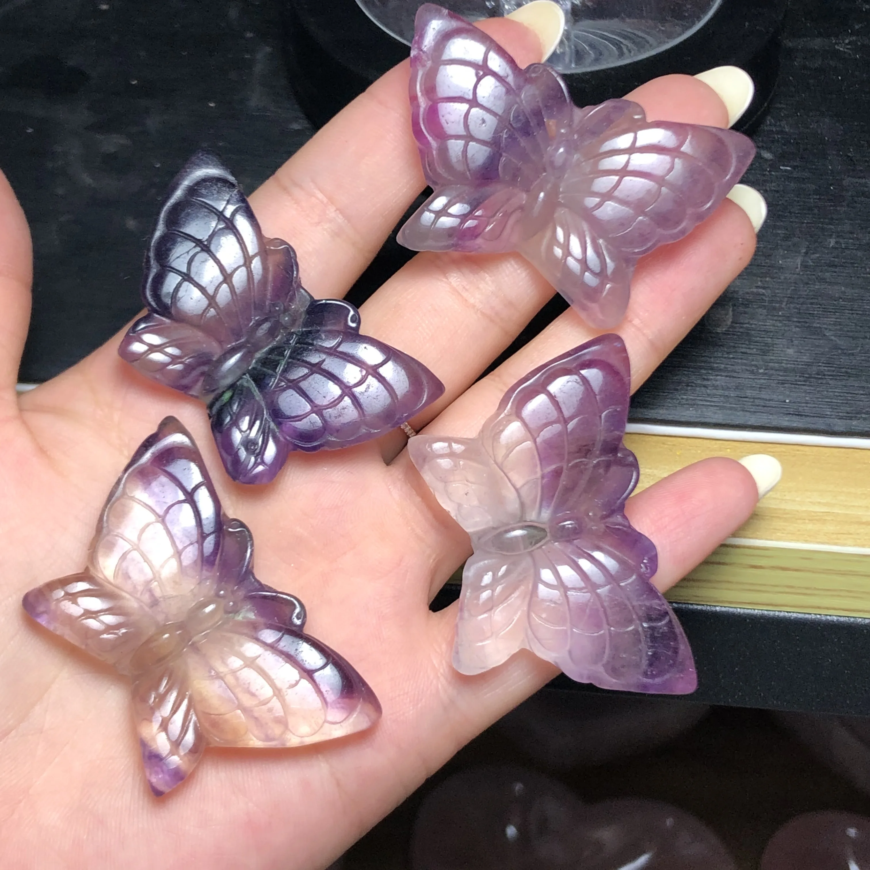 Natural fluorite carving beautiful butterfly home decoration Natural fluorite carving beautiful butterfly home decoration