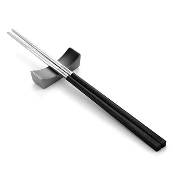 

Titanium Chopsticks with Carbon Fiber 5 Pairs Non-slip Palillo Chino Reusable Chopsticks Storage Tube Case Outdoor Traveling