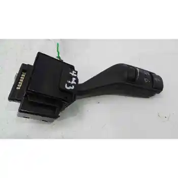 

2725643 control Clean Ford Focus C-Max (CHAP) Trend (d)
