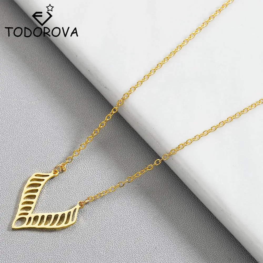 

Todorova Simple Stainless Steel V Letter Pendant Necklaces for Women Jewelry Clavicular Chain Necklace Friendship Gift