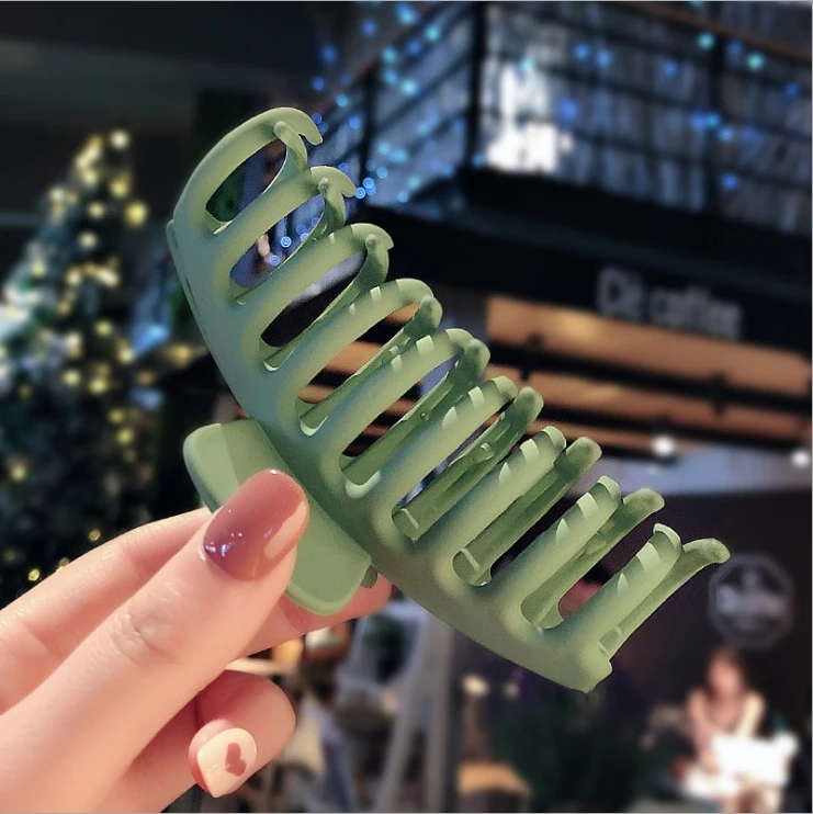 Matte color Women Big Hair Claw Hair Clip Crab Moon Shape Hairpin Solid Color Big Hair Accessories Girls Accessories - Цвет: JWA7