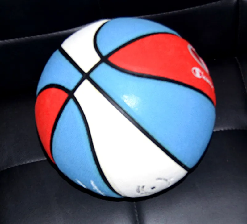 

Free shipping size7 leather basketball birthday and Valentine's Day gift ball with free ball pump size7 basketball
