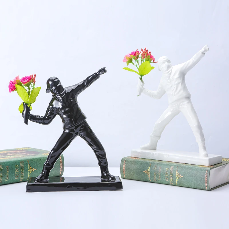 Индивидуальный фарфоровый мода мальчик статуя черно-белые декоративные