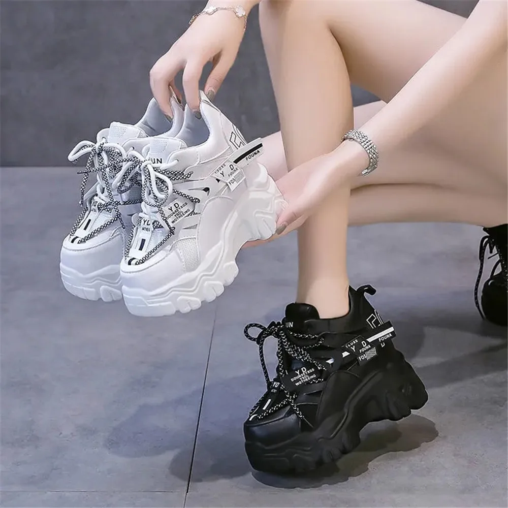 

Женские кроссовки на платформе, новинка, Студенческая кожаная обувь на массивной подошве для папы 9 см, женские спортивные кроссовки с вулканизированной подошвой, Zapatillas Mujer