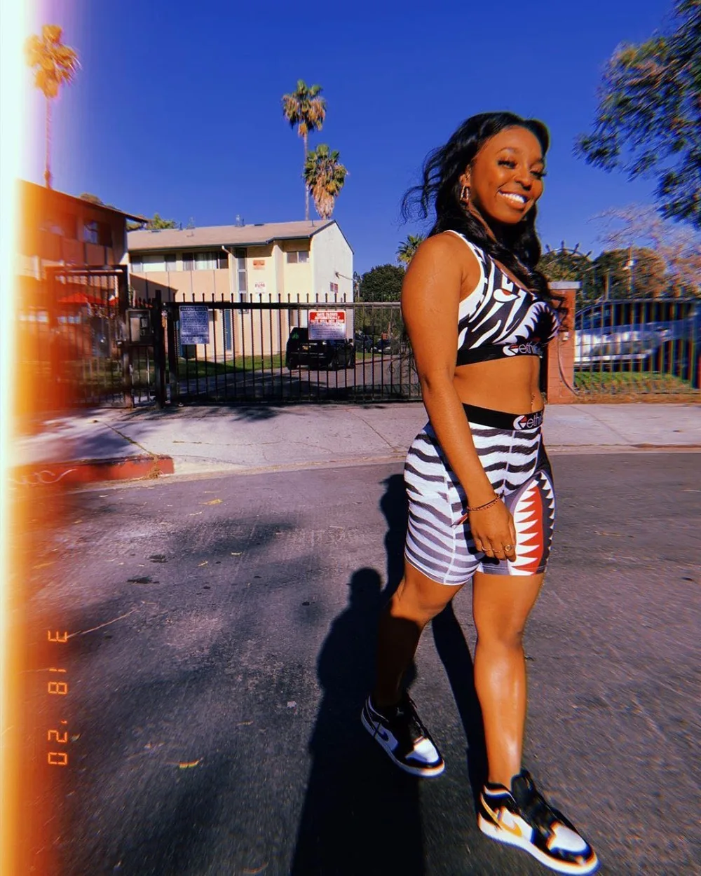 6416e5ec2a1f72a8c891eb8a887cc7e