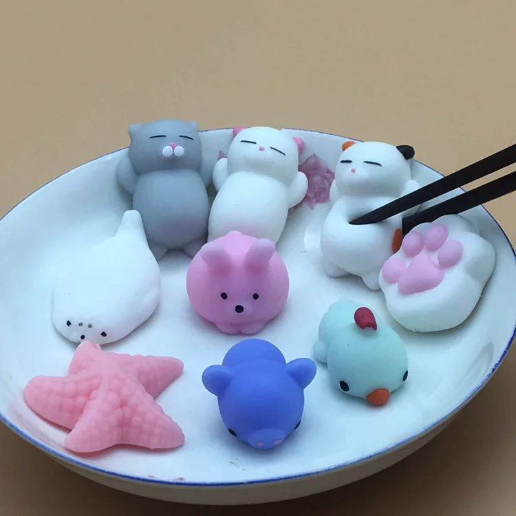 Huilong Creative Gift CuteLittle Animal Figurine Dumplings Decompression Ball Soaking Squeeze Pinch Decompression Toy Random 3