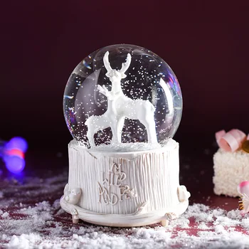 

Moon Crystal Ball Music Box Wooden Luminous Music Box Hand Crank Rotary Mechanism Innovative For Birthday Gift