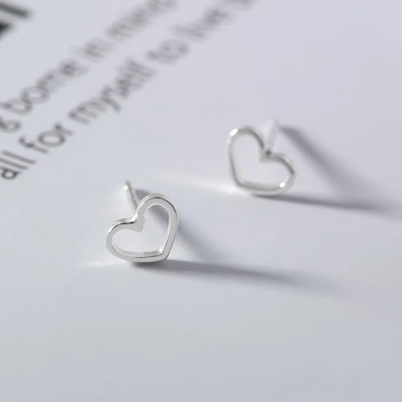 

925 Sterling Silver Old Silver Craftsman Handcrafted Hollow Loving Stud Earrings Mini Careful Simple Fashion Ladies Accessories