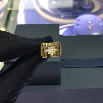 

UMGODLY Fashion Unisex Copper Yellow Gold Color Wide Star Finger Ring Paved Meteorite Cubic Zirconia for Women Men