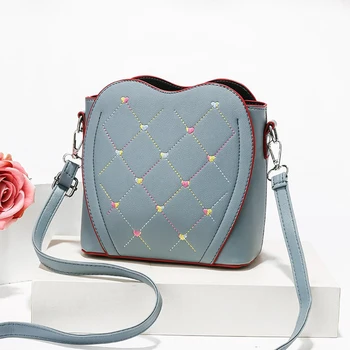 

SOPHITINA Women Shoulder Bags Metal Button Heart Pattern Mobile Phone Diagonal Package Women's Bags Fashion Small Bags Women E60