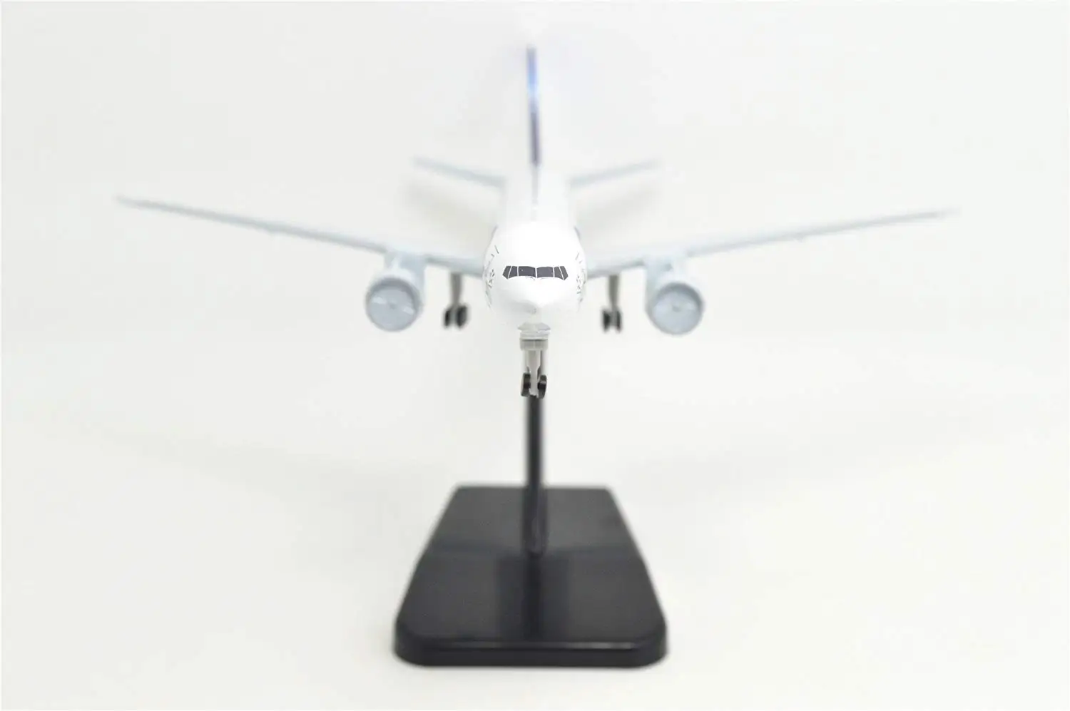 Династия Тан(TM) 1:400 standard Edition Boeing B777 EgyptAir металлическая модель самолета Игрушечная модель самолета