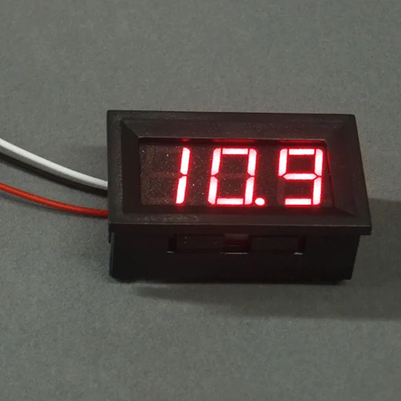 

Mini LED DC 0-100V Voltmeter Gauge Voltage Volt Panel Meter Red / Blue / Green UD88