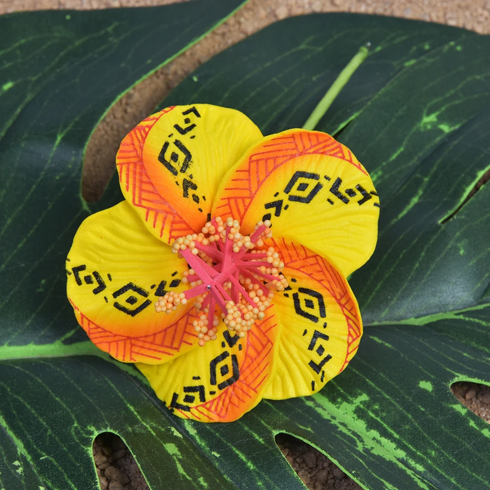 Рисунок 2 - декоративные головные уборы из пены