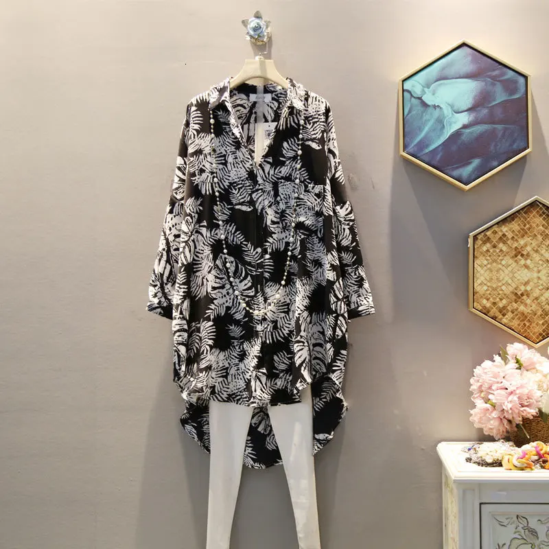 

[EWQ] 2019 Spring Autumn High Quality Lapel Long Sleeve Print Patchwork Single Breasted Vintage Shirt Women AH46501