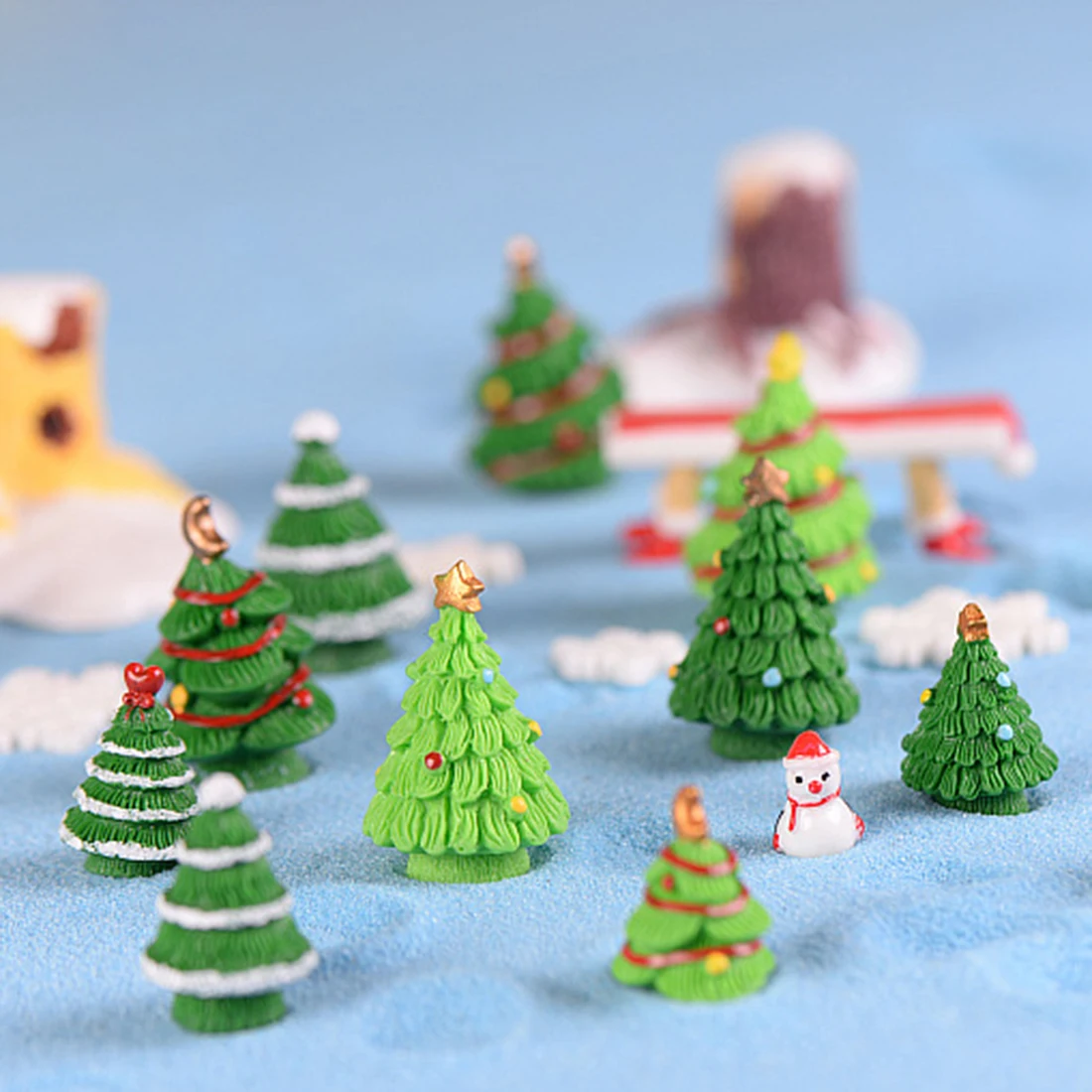  100Pcs 2.8/4cm Large Size Sand Table Micro Landscape Christmas Tree Model - Light Green/Dark Green 