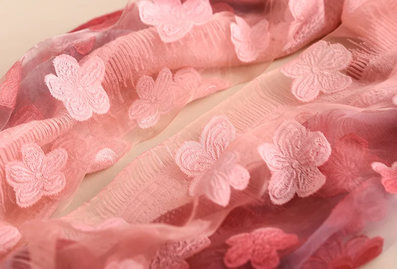 11539668319_2070773686