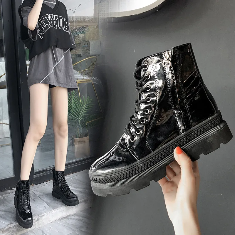 

Riding Boots Round Toe Bootee Woman 2019 Shoes Lace Up Booties Ladies Flat Heel Martins For Women Luxury Designer Low Heels