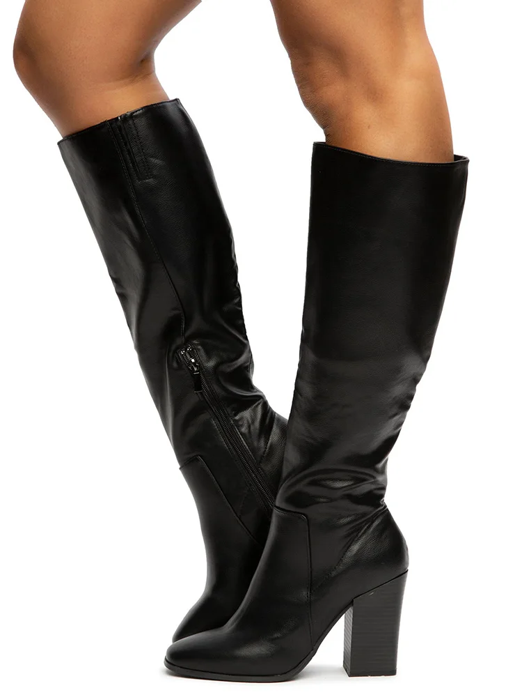 Обувь evita кто производитель. Сапоги сбоку. Сапоги сбоку. Экко сапоги демисезон трубы каблук 80мм. Delight 3028 pleaser.