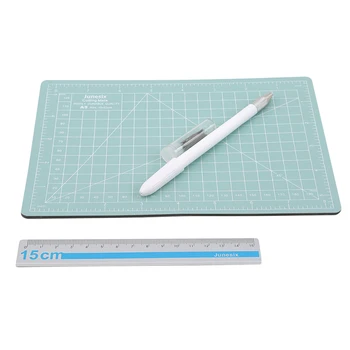 

3pcs Manual Cutting Mat Set Cut Pad Patchwork Metal Ruler Engraving Pen Knife Tool Set Double-sided Self-healing Cutting Board