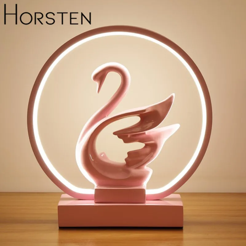 Swan Led Desk Lamp Romantic Swan Bedside Bird Table Lamp for Friends Wedding Creative Night Lamp Gift Wedding Bedroom Decoration