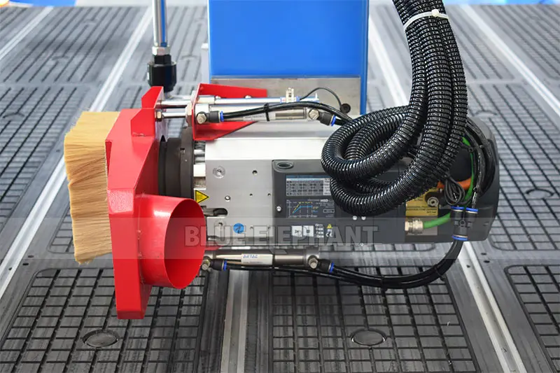 2030 4 Ось линейная ATC древесины cnc маршрутизатор машина высокая эффективность 3d ЧПУ маршрутизатор для мебельного Оборудования
