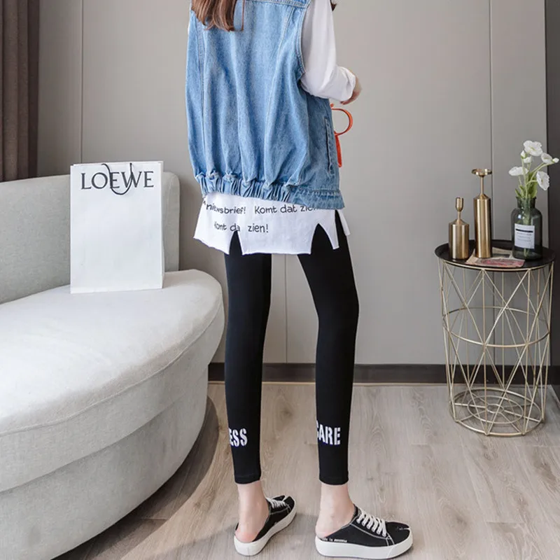 

Autumn New Cotton Eight-point Stretch Leggings Women XL Sports Casual Letters Feet Pants