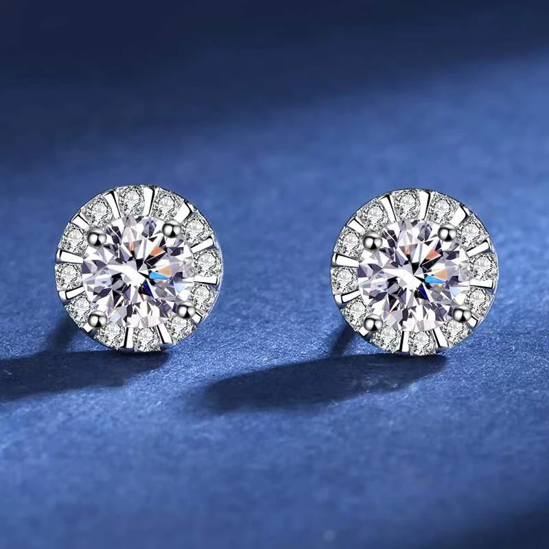 Trendy S925 Silver D Color 0.5ct Round Moissanite Earrings Women Fine