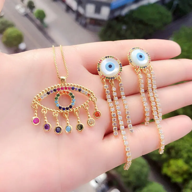 12230693549_1120429420