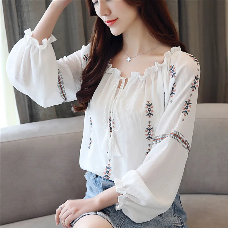 New Autumn Women Shirts Embroidery Chiffon Folk Wind Carefully Blouse Shirt White 9024