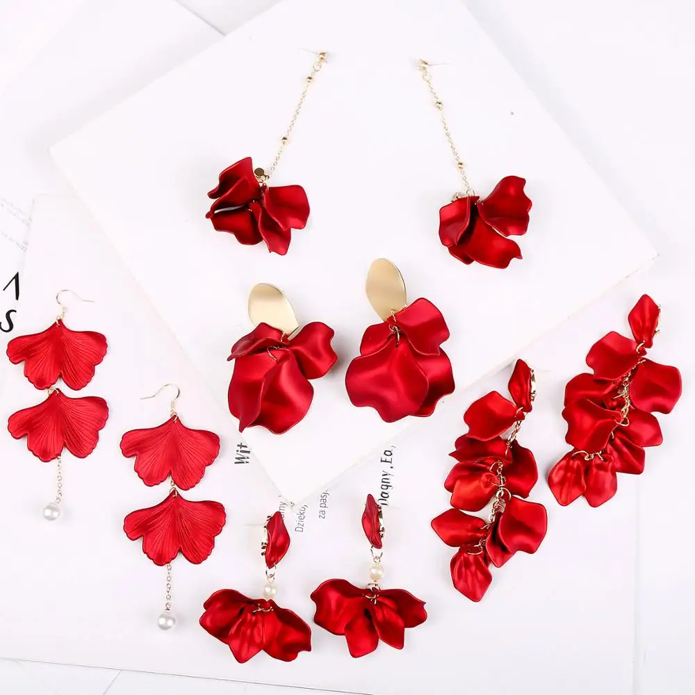 

Personality Red Rose Earrings For Woman Petals Tassel Hanging Dangle European And American Prevent Allergy Exquisite Earrings